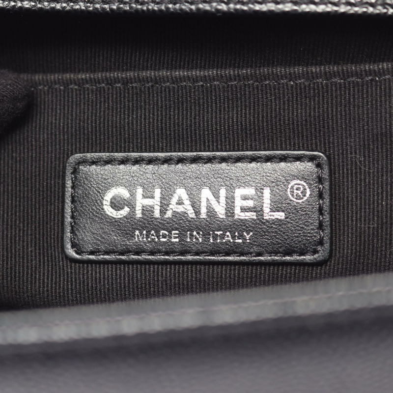 香奈兒 Boy Chanel 鏈條肩背包，小牛皮，黑色，銀色五金，二手，女士，CC Coco-3