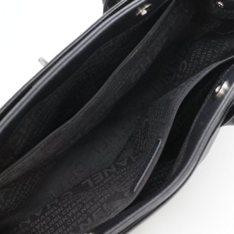 Chanel 香奈兒 Cerf Executive 黑色荔枝紋 小牛皮  托特包-16