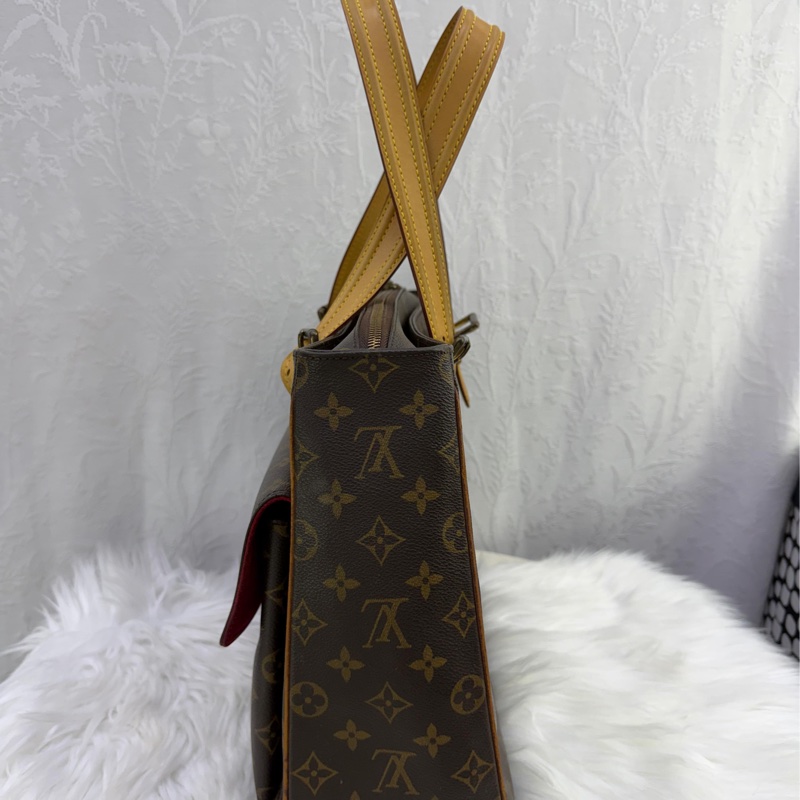 LOUIS VUITTON Monogram Multipli Cite金扣肩背袋-1