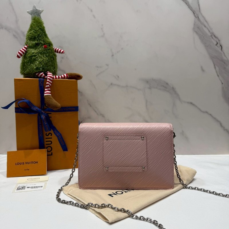 LV 粉色TWIST WOC鏈帶包-1
