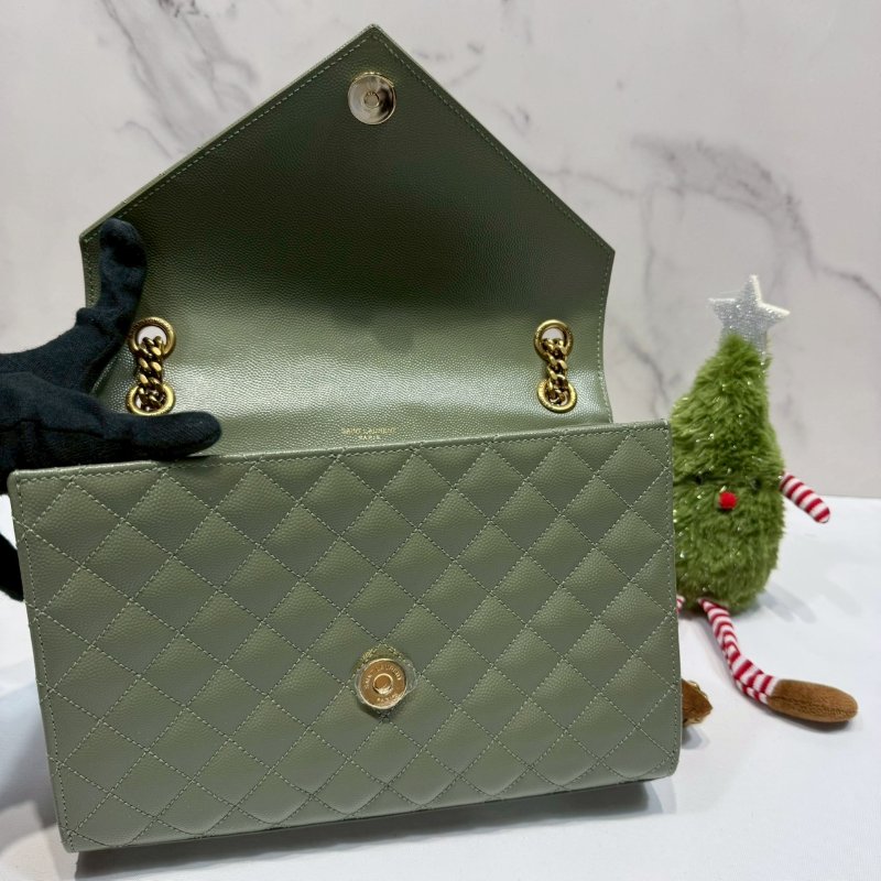 YSL Envelope魚子醬金鏈信封包-4