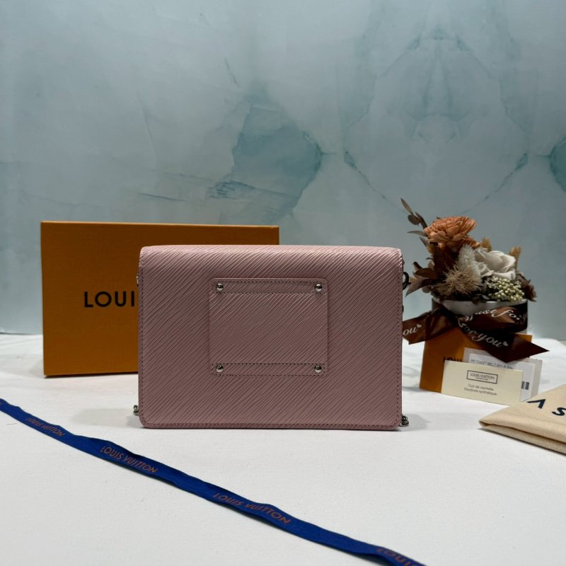 LV 粉色TWIST WOC鏈帶包-1