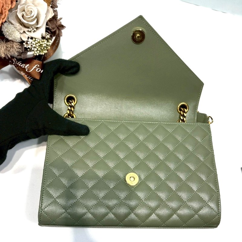 YSL Envelope魚子醬金鏈信封包-4