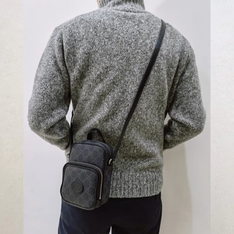 GUCCI Retro斜背小包-11