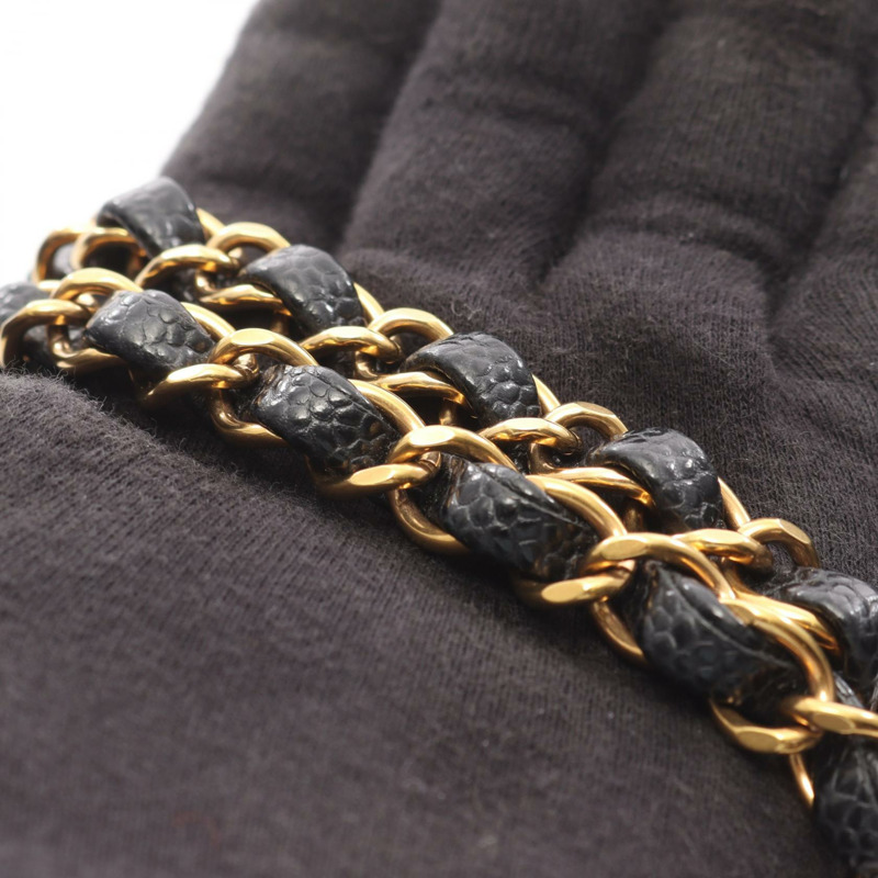 香奈兒 (CHANEL) Matelasse W 翻蓋肩背包，粒面小牛皮，黑色，二手，女士，金色五金-6