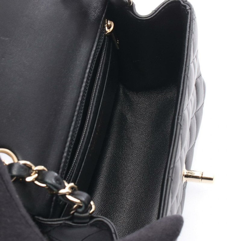 香奈兒迷你絎縫鏈條肩背包 A35200 羊皮黑色二手 SHW CC-2