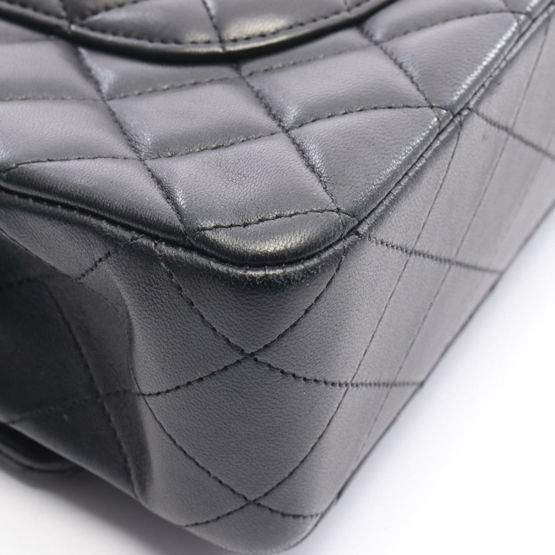 香奈兒 (CHANEL) Matelasse W 翻蓋鏈條單背包 A01112 羊皮黑二手 SHW CC-7