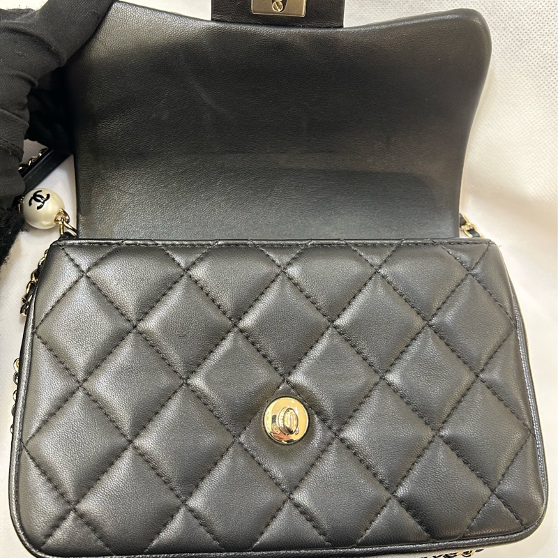 Chanel黑羊皮淡金圈鍊珍珠款20cm-8