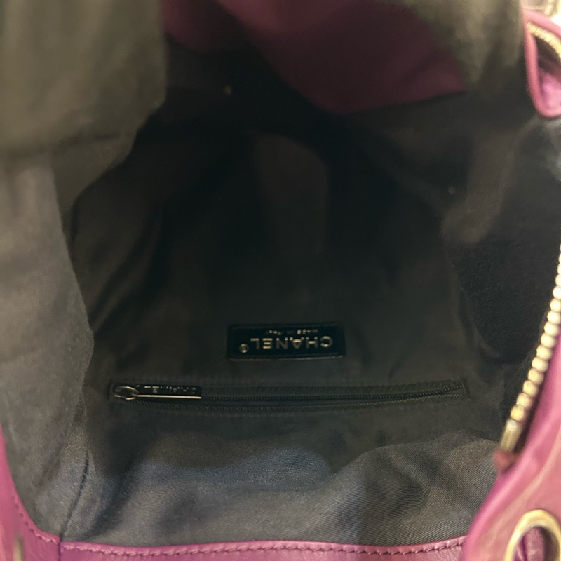Chanel紫色復古銀釦小號青蛙後背包-7
