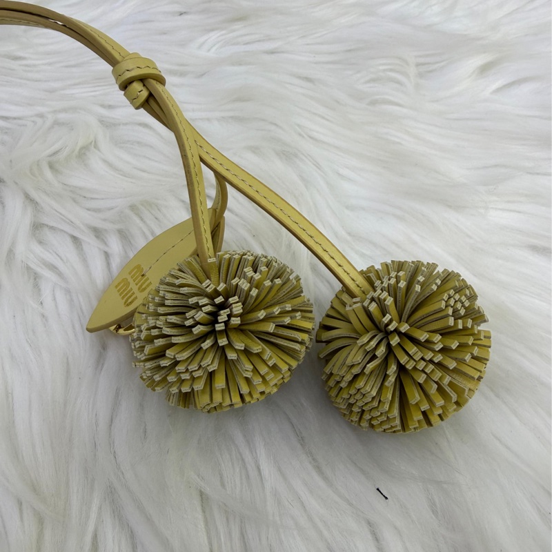 MIU MIU Leather Trick-4