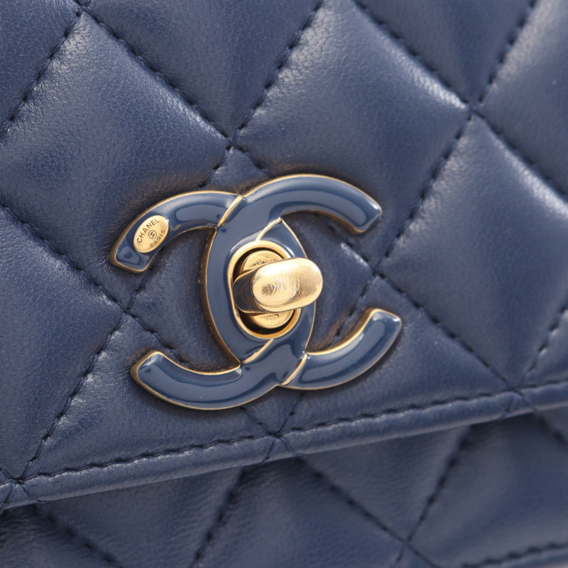 香奈兒 (CHANEL) 絎縫鏈條單肩包，羊皮材質，藍色，二手，女士款，金色五金-11