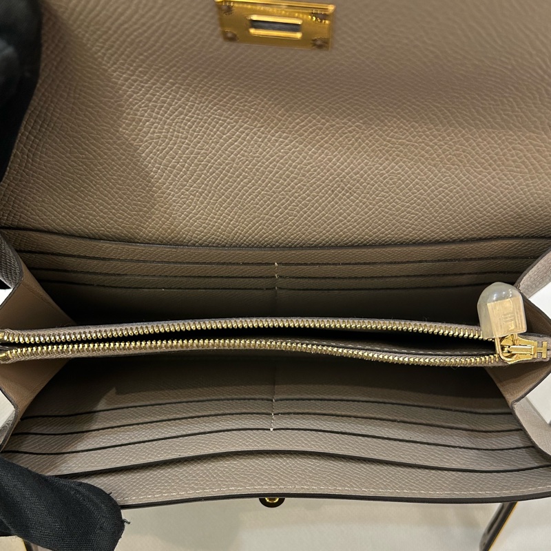 Hermes 銀河灰金釦Kelly長夾-8