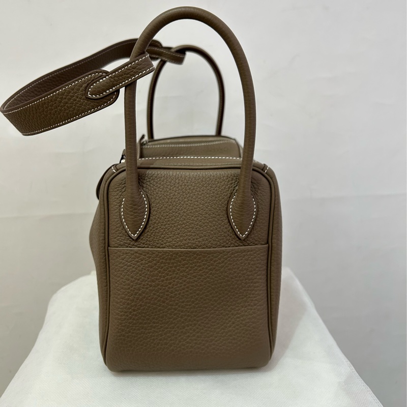 Hermes 大象灰Lindy 26-1