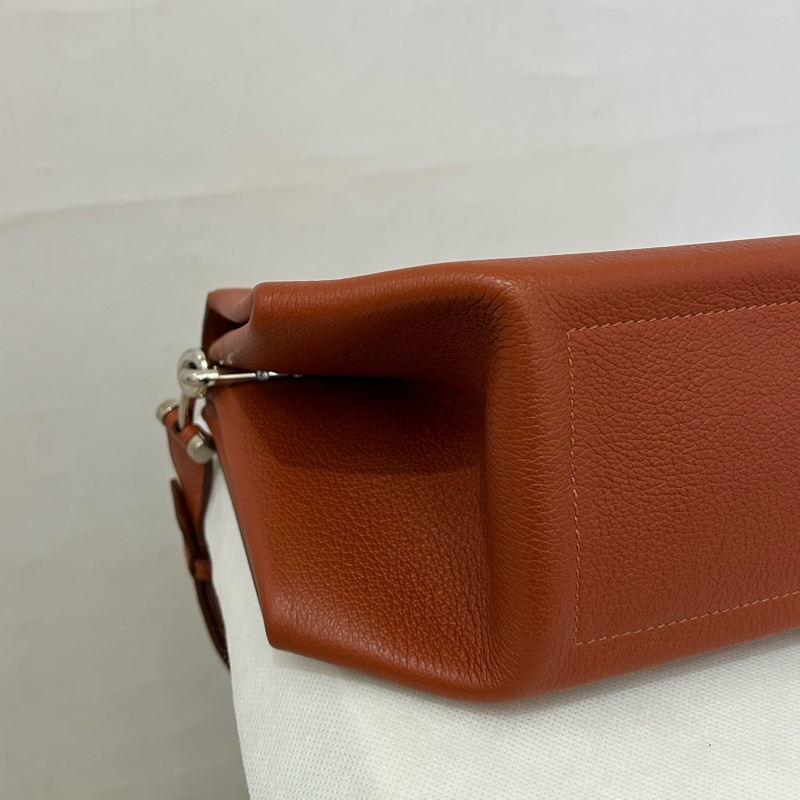 Hermes 磚橘OPLI 28折疊斜背包-5