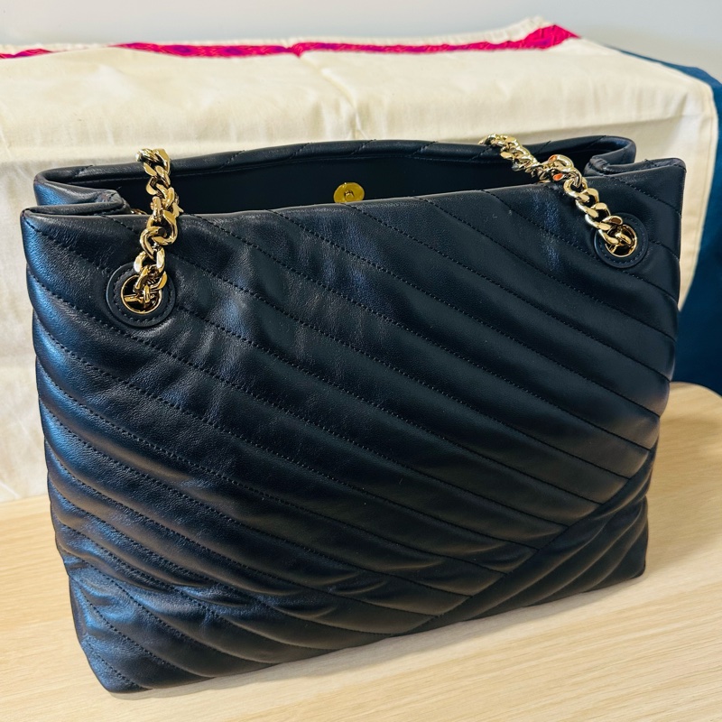 全新 Tory Burch Kira Chevron Tote 小香風經典黑色皮革肩背手提托特包 鏈條背帶-1