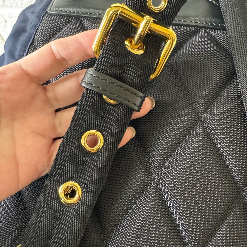 Burberry 的 The Rucksack 軍旅背包（深藍）-12