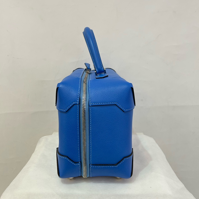 Hermes 藍山羊皮銀釦MAIBOX 29-3
