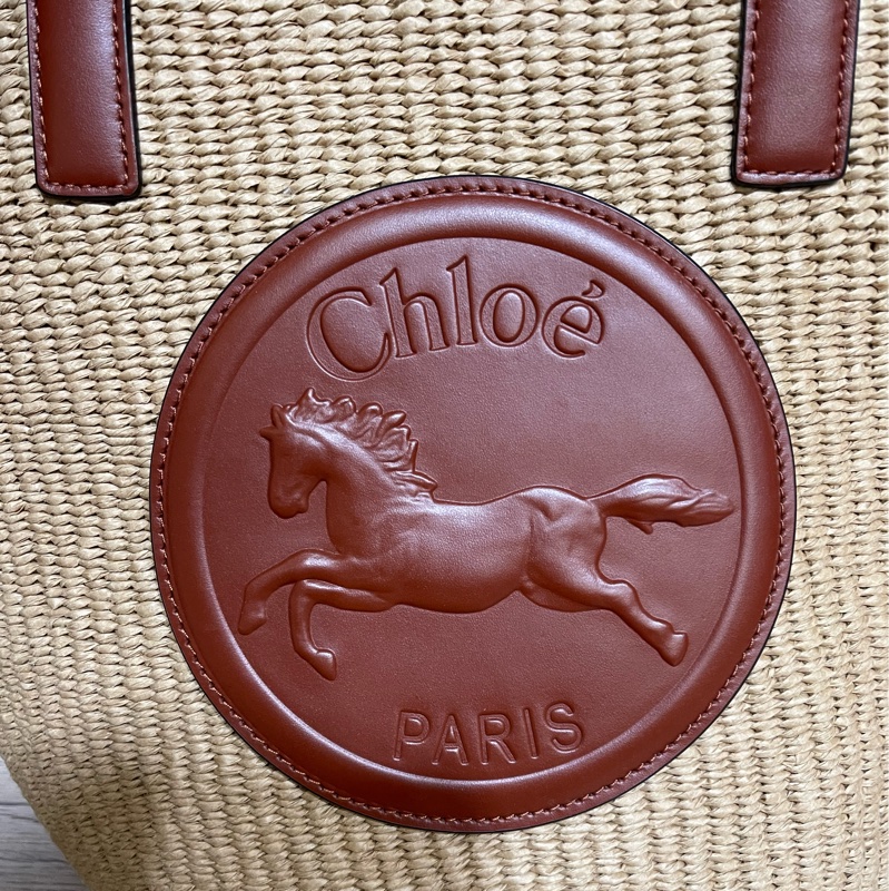 Chloe 編竹籃包Horse Medal-2