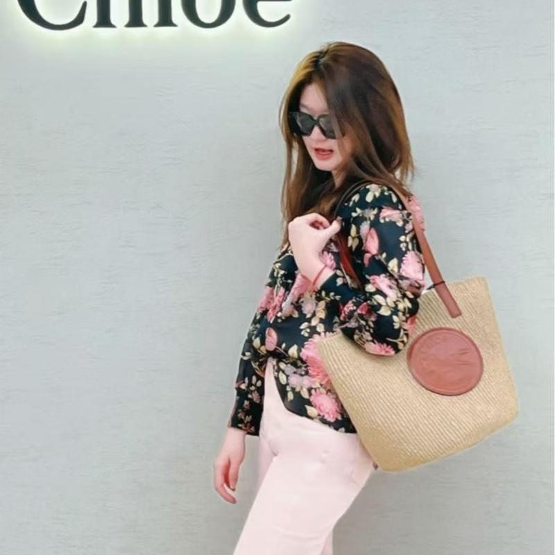 Chloe 編竹籃包Horse Medal-5