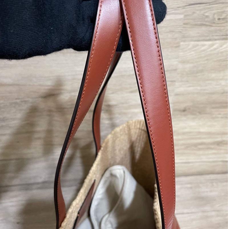 Chloe 編竹籃包Horse Medal-14