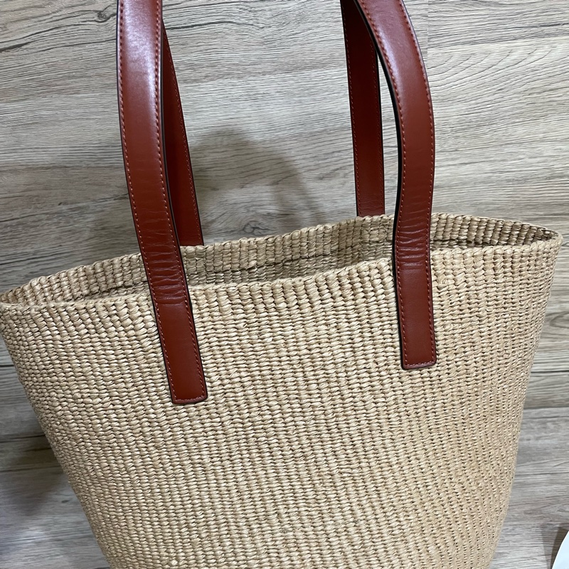 Chloe 編竹籃包Horse Medal-15