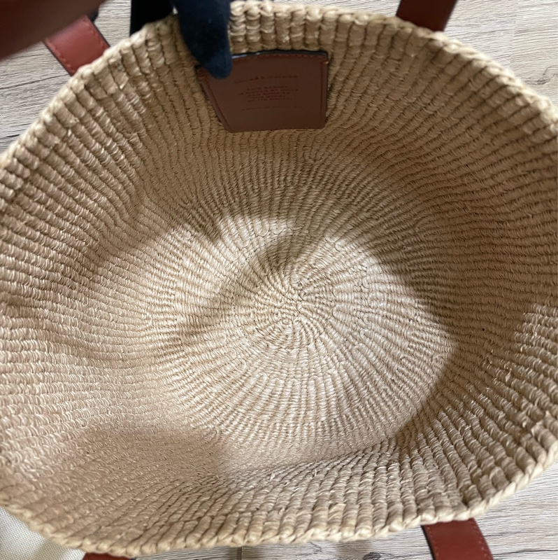 Chloe 編竹籃包Horse Medal-17