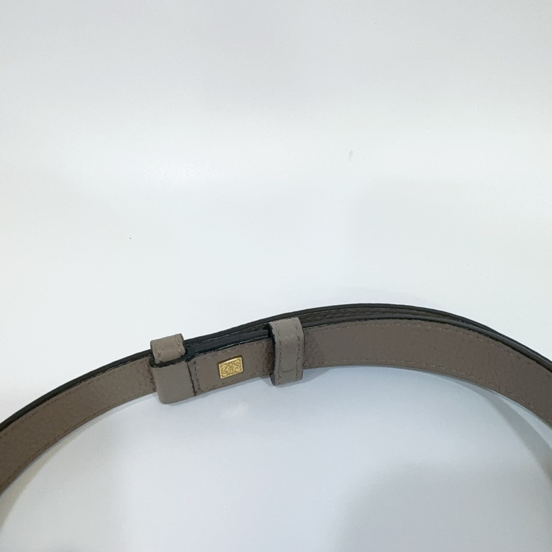 Loewe沙色金釦牛皮puzzle小號肩背包-19