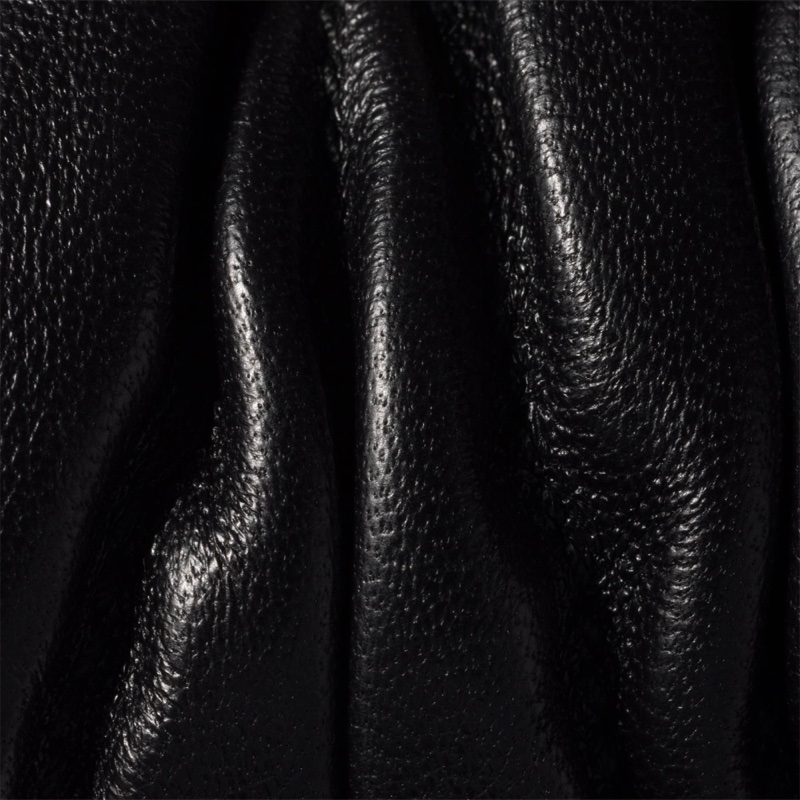 Miu Miu 女士 馬特拉塞凸紋納帕皮手拿包均碼碼15cm*8cm*8.5cm-3