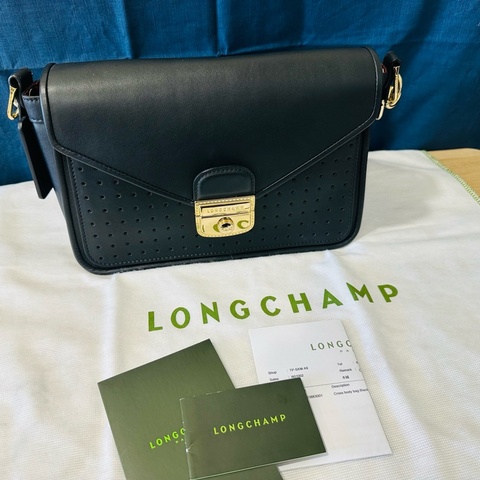LONGCHAMP Mademoiselle 金鎖釦洞洞小牛皮 肩背手提包 黑色 新光三越A4購入
