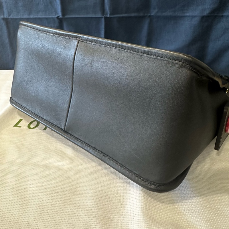 LONGCHAMP Mademoiselle 金鎖釦洞洞小牛皮 肩背手提包 黑色 新光三越A4購入-8