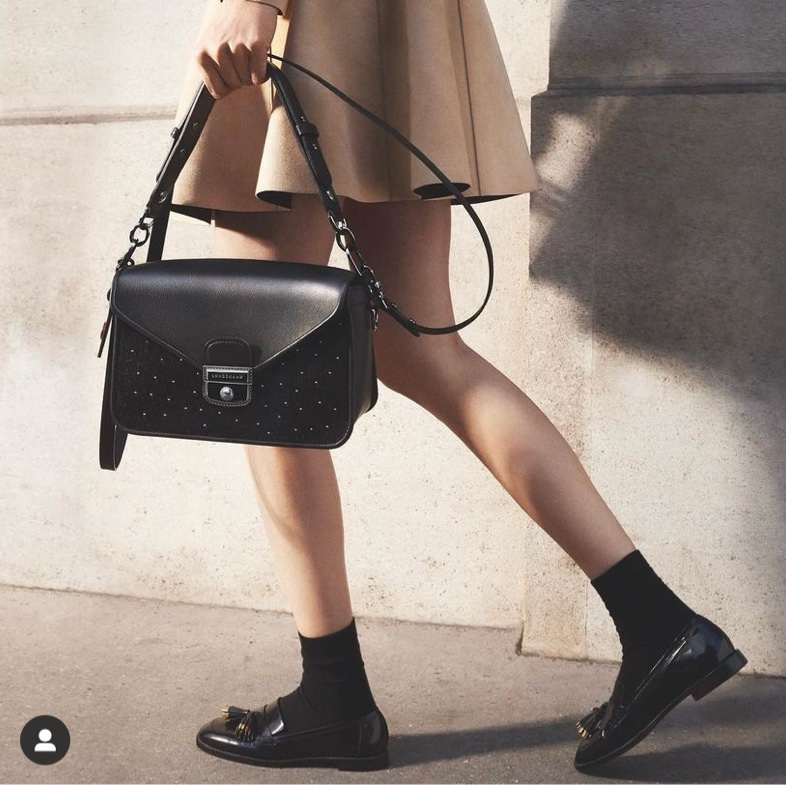 LONGCHAMP Mademoiselle 金鎖釦洞洞小牛皮 肩背手提包 黑色 新光三越A4購入-4