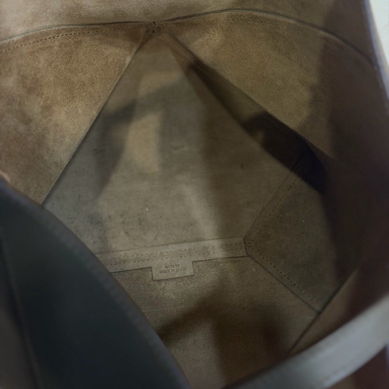 Loewe 中型亮面小牛皮 Puzzle Fold 托特包 軍綠色-6