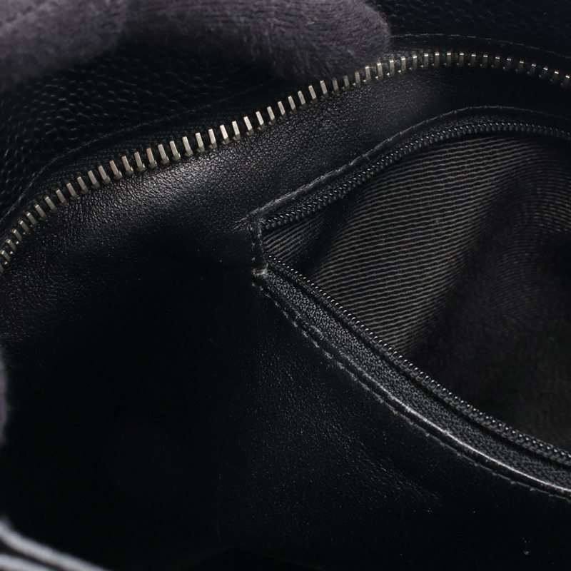 香奈兒 (CHANEL) Medallion 手提包，粒面小牛皮，黑色，銀色五金，二手，女士 CC-8