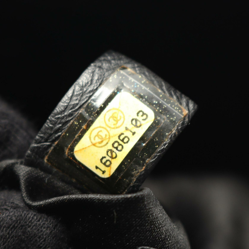 香奈兒 Matelasse PST 鏈條手提單肩包，粒面小牛皮，黑色，金色五金，二手-4