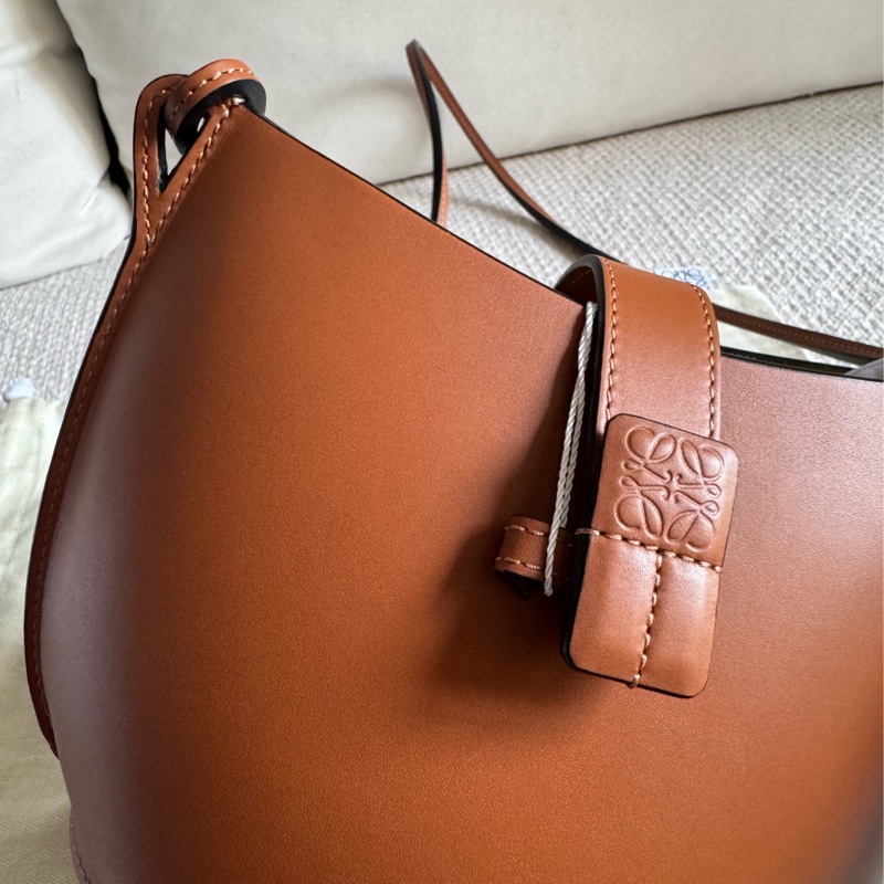 Loewe 羅意威molded bucket bag單肩包斜挎包復古博物館系列 可愛蛋殼包-2