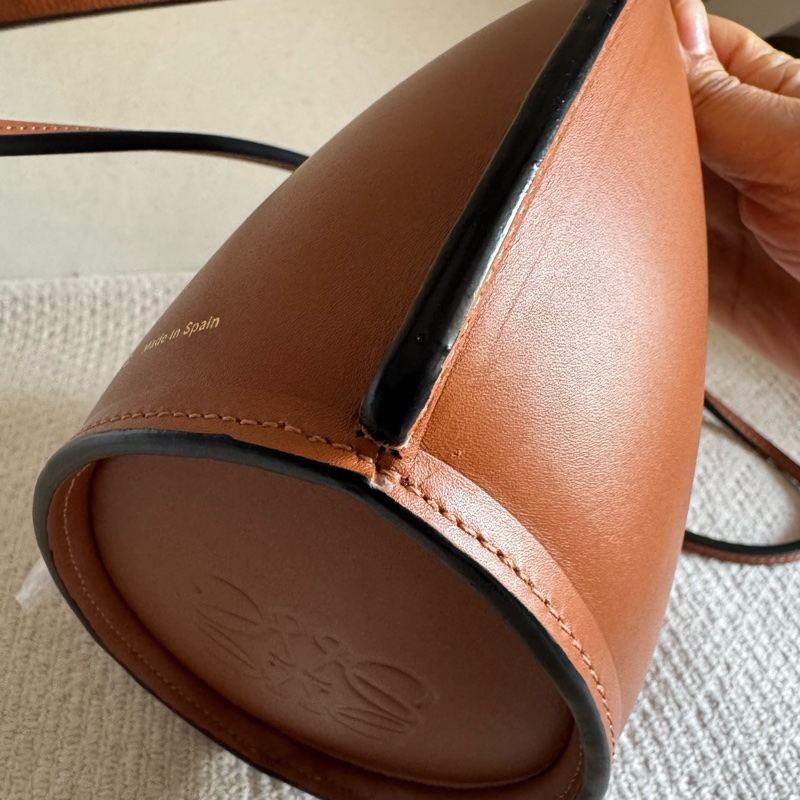 Loewe 羅意威molded bucket bag單肩包斜挎包復古博物館系列 可愛蛋殼包-5