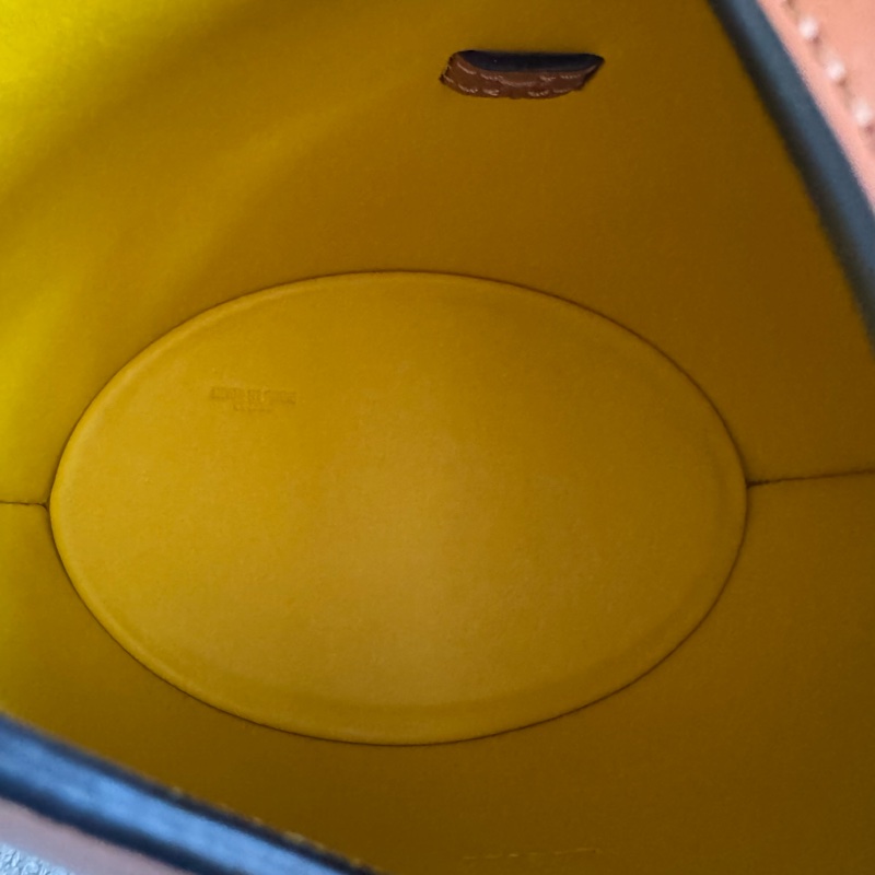 Loewe 羅意威molded bucket bag單肩包斜挎包復古博物館系列 可愛蛋殼包-9