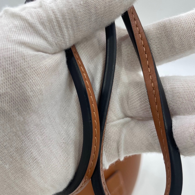 Loewe 羅意威Molded bucket bag復古博物館系列單肩包斜挎包復古博物館系列 可愛蛋殼包-12