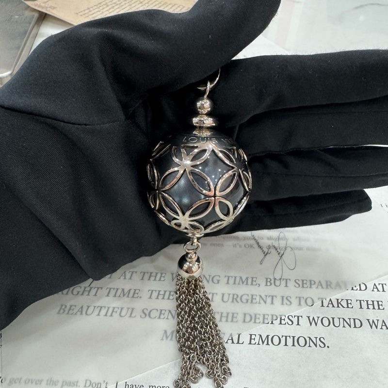 Louis Vuitton 黑色貓眼 吊飾 vintage 中古-8