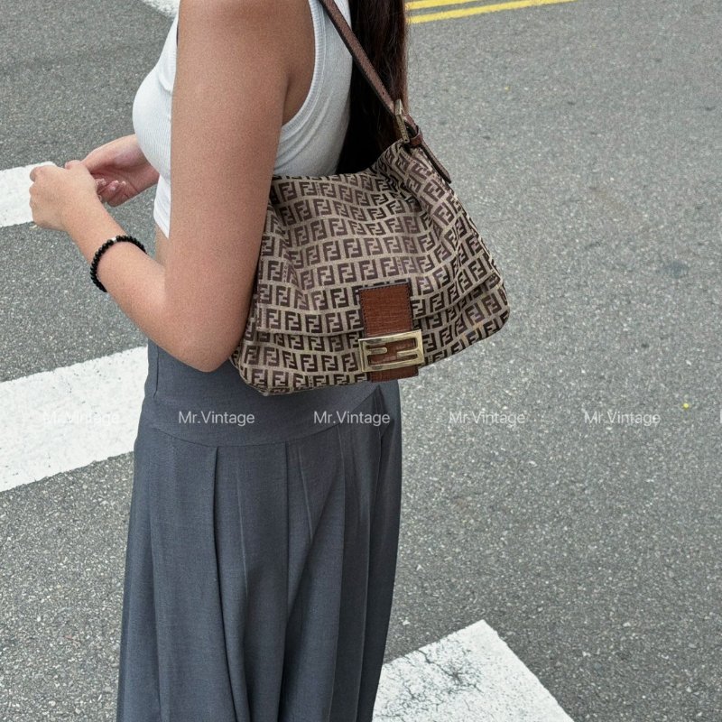 🏷Fendi法棍包-0