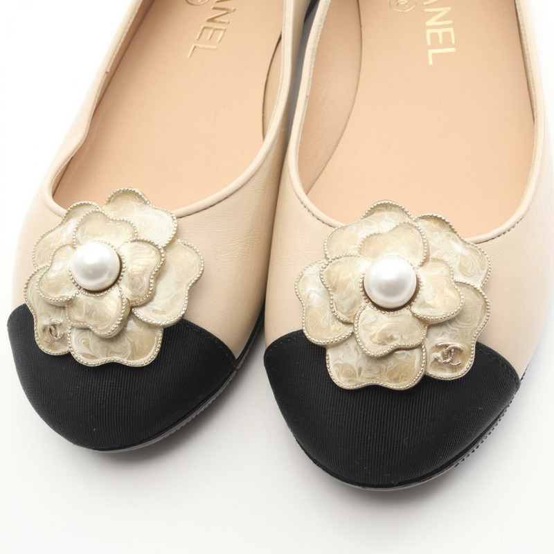 香奈兒山茶花 COCO Mark 高跟鞋 #36 1/2 皮革 織物 米色 黑色 二手 CC-8