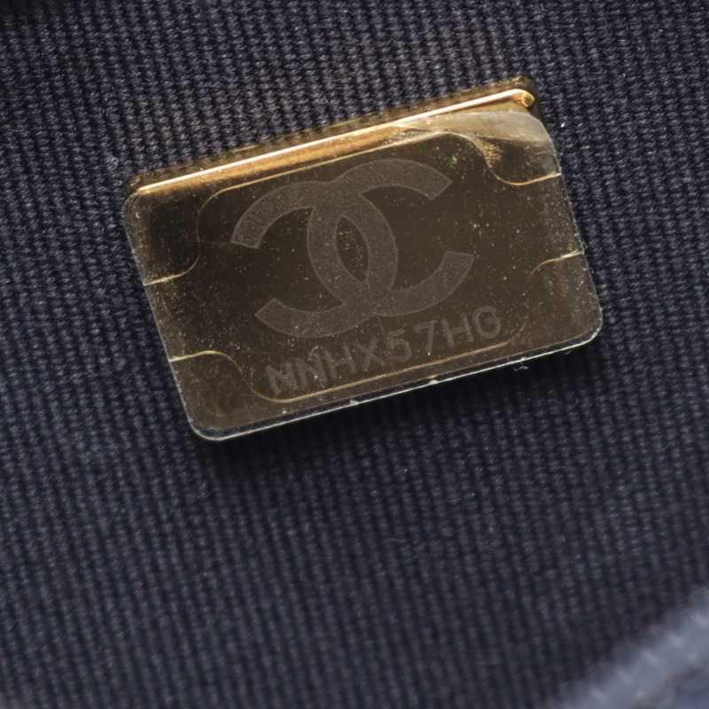 香奈兒 (CHANEL) 2019 絎縫鏈條肩包皮夾 WOC 皮革 海軍藍 GHW 二手 CC-4