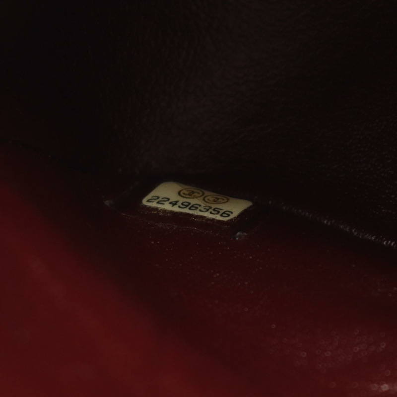 香奈兒 (CHANEL) Matelasse W 翻蓋鏈條單背包 A01112 黑色皮革 SHW 二手 CC-4