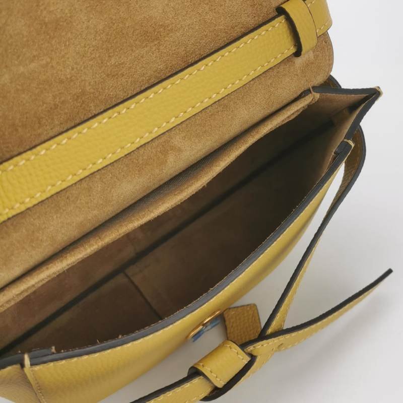 Loewe Gate迷你牛皮純色蝴蝶結束帶斜挎包單肩包 9.8新-6