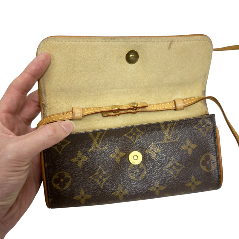 LOUIS VUITTON Twin 老花 斜揹袋-16