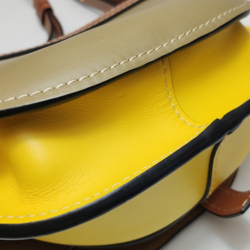 Loewe Gate小號牛皮拼色蝴蝶結束帶斜挎包單肩包-15