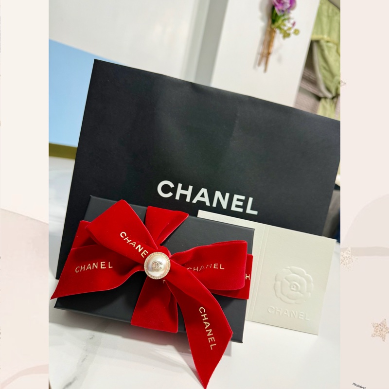 CHANEL 暖灰色羊皮金扣卡包-11