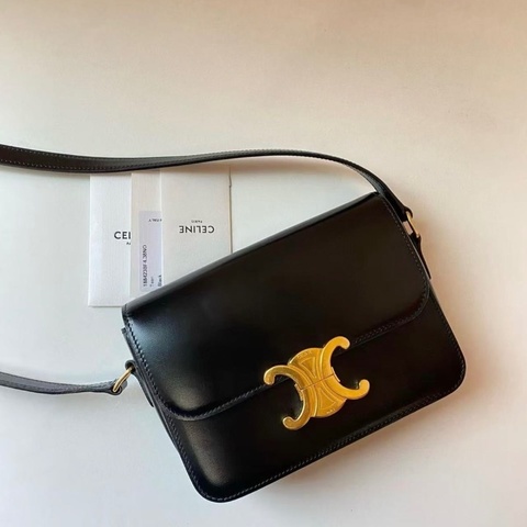 Celine Triomphe ( Black )