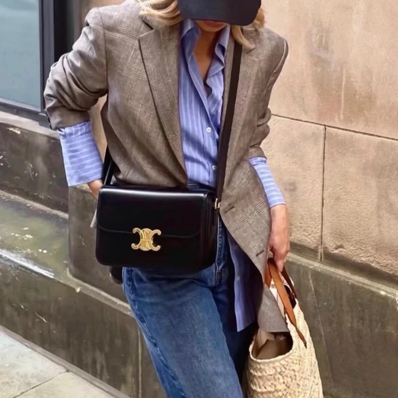 Celine Triomphe ( Black )-5