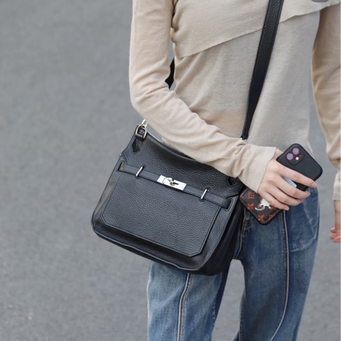 Hermes 89黑T/C皮銀釦Jypsiere28斜背包（男女通用）